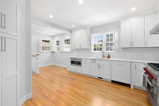 30 South Angell Street 2, Providence, RI 02906