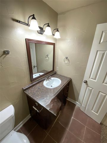 6722 Oriole Court, Fort Worth, TX 76137
