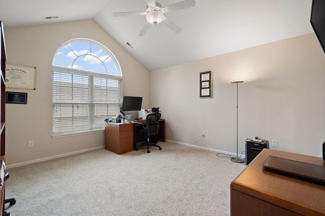 2304 Allison Circle 2304, Valparaiso, IN 46383