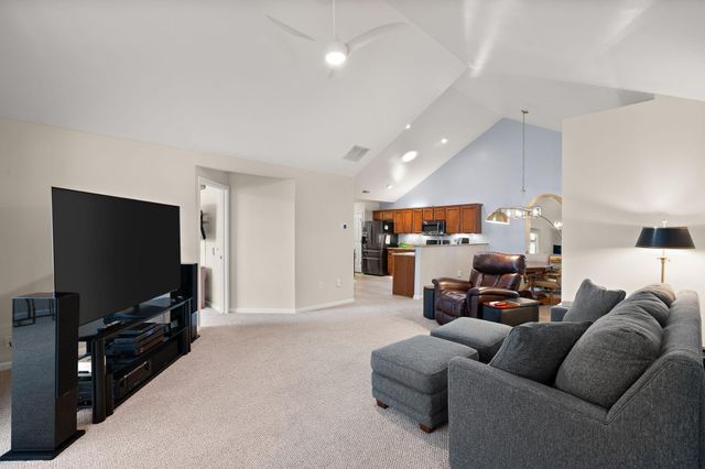 2304 Allison Circle 2304, Valparaiso, IN 46383