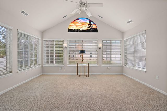 2304 Allison Circle 2304, Valparaiso, IN 46383