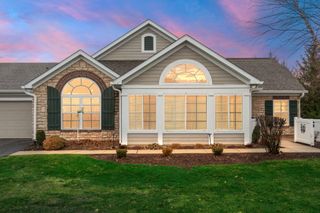 2304 Allison Circle 2304, Valparaiso, IN 46383