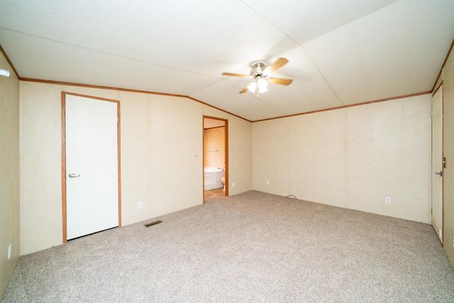 1833 Peach Orchard, Marshall, TX 75672