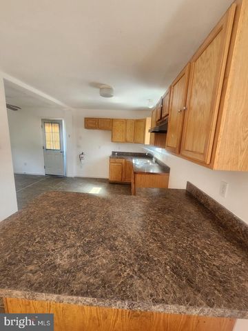 281 SPRUCE ST, Bridgeton, NJ 08302