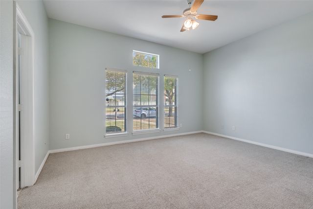 1302 Poinsettia Boulevard, Denton, TX 76208