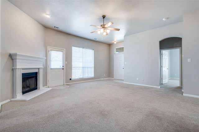 1302 Poinsettia Boulevard, Denton, TX 76208