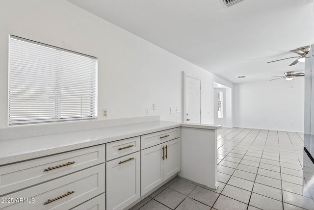 8321 W Edwards Street B, Peoria, AZ 85345