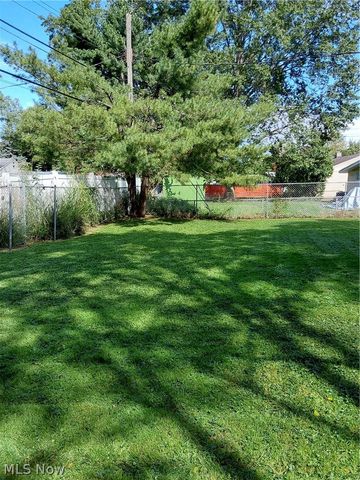 6382 Alderwood Road, Parma Heights, OH 44130