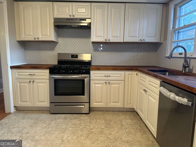 2526 Old Holton Road, Macon, GA 31204