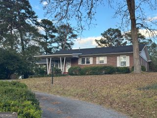 2526 Old Holton Road, Macon, GA 31204