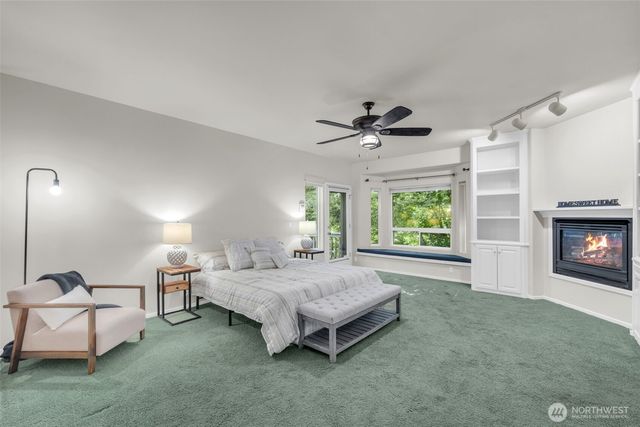 4927 23rd Avenue W, Everett, WA 98203