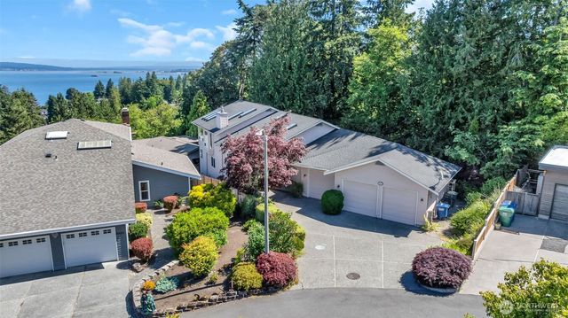 4927 23rd Avenue W, Everett, WA 98203
