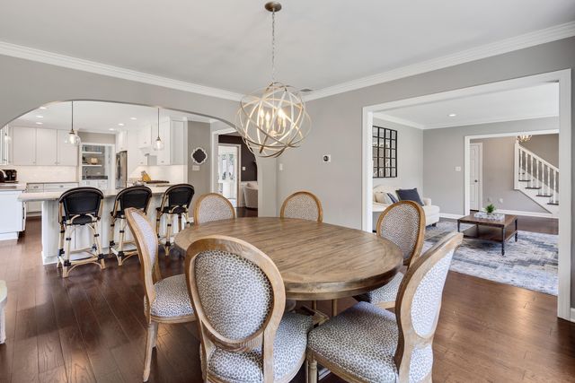 1853 HUNTERS HILL DR, Germantown, TN 38138