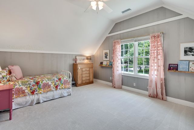 1853 HUNTERS HILL DR, Germantown, TN 38138