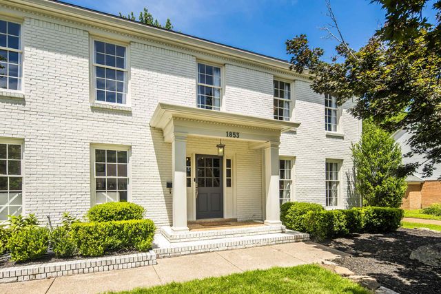 1853 HUNTERS HILL DR, Germantown, TN 38138