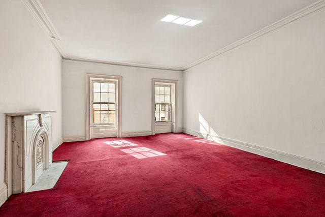 245 E 61ST Street, New York City, NY 10065