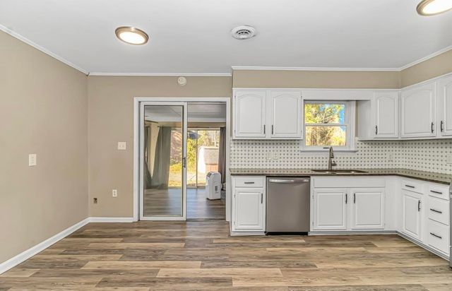 181 Moss Dale Ln., Pawleys Island, SC 29585