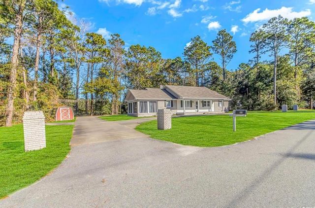 181 Moss Dale Ln., Pawleys Island, SC 29585