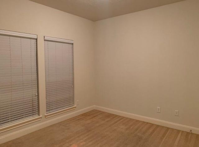 4005 E Timber Cut Court, Pearland, TX 77584