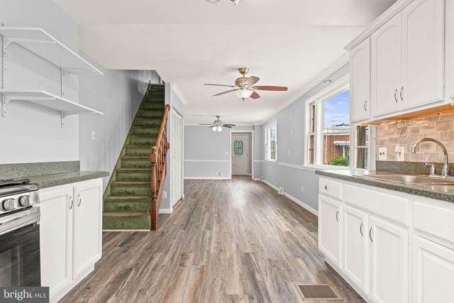 943 CORNWELLS AVE, Bensalem, PA 19020