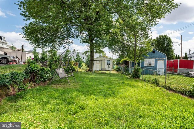 943 CORNWELLS AVE, Bensalem, PA 19020