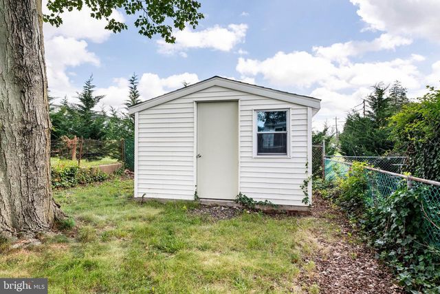 943 CORNWELLS AVE, Bensalem, PA 19020