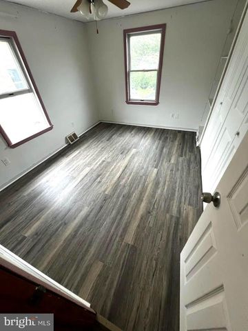943 CORNWELLS AVE, Bensalem, PA 19020