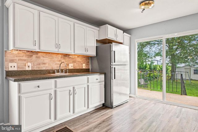 943 CORNWELLS AVE, Bensalem, PA 19020