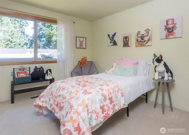 8821 221st Place SW, Edmonds, WA 98026