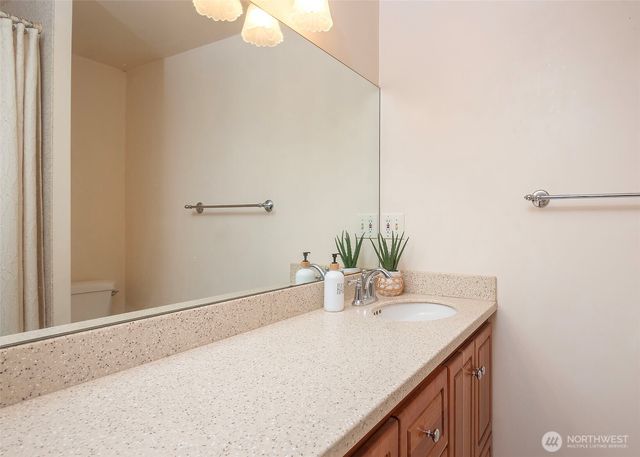 8821 221st Place SW, Edmonds, WA 98026