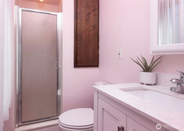 8821 221st Place SW, Edmonds, WA 98026