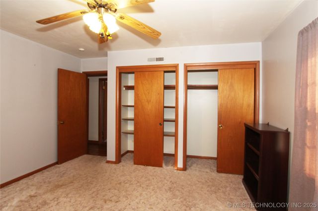 912 W Shawnee Avenue, Nowata, OK 74048