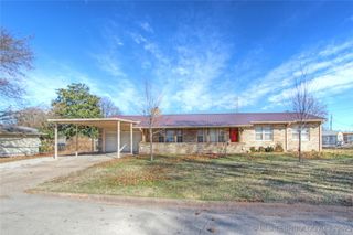 912 W Shawnee Avenue, Nowata, OK 74048