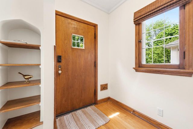 4350 N Woodburn STREET, Shorewood, WI 53211