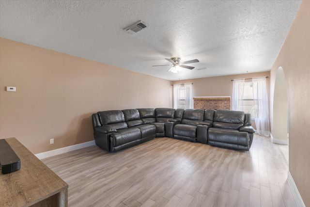 6705 Rustler Road NW, Albuquerque, NM 87120