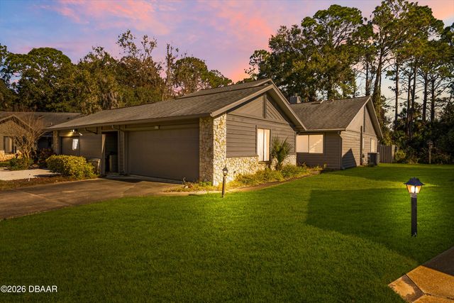 196 Deer Lake Circle, Ormond Beach, FL 32174
