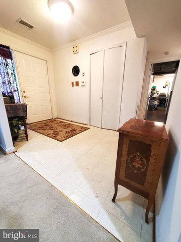 2512 FAUQUIER LN, Reston, VA 20191
