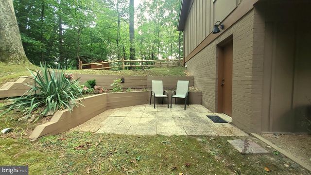 2512 FAUQUIER LN, Reston, VA 20191