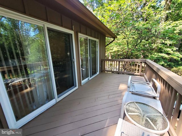 2512 FAUQUIER LN, Reston, VA 20191