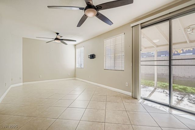 183 Apache Tear Court, Las Vegas, NV 89123