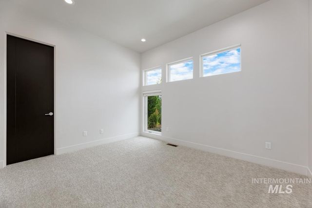 24564 Regal Rd, Middleton, ID 83644