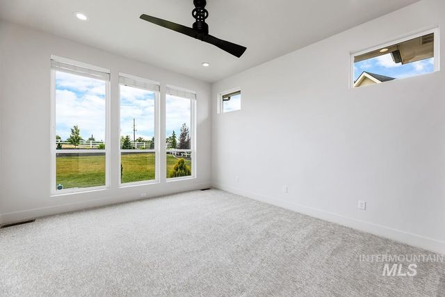 24564 Regal Rd, Middleton, ID 83644