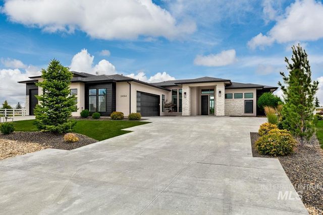 24564 Regal Rd, Middleton, ID 83644