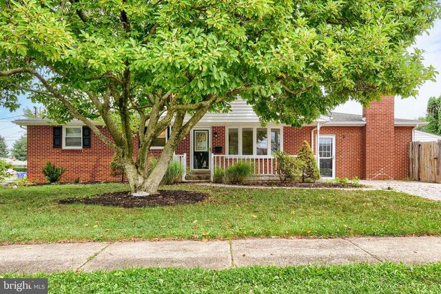 401 JAMES ST, Mechanicsburg, PA 17055