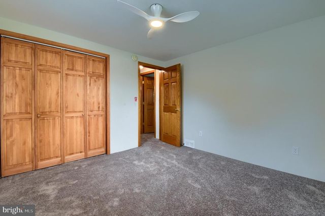 401 JAMES ST, Mechanicsburg, PA 17055