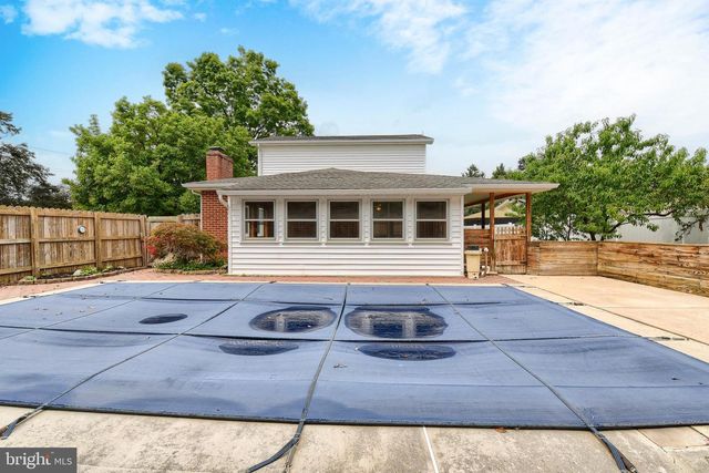 401 JAMES ST, Mechanicsburg, PA 17055