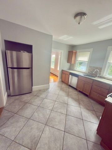 53 Forest Street 3, Attleboro, MA 02703