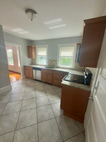 53 Forest Street 3, Attleboro, MA 02703