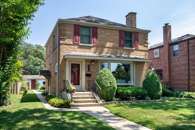 229 N Western Avenue, Park Ridge, IL 60068