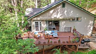 10901 Footwall Dr, Grass Valley, CA 95945